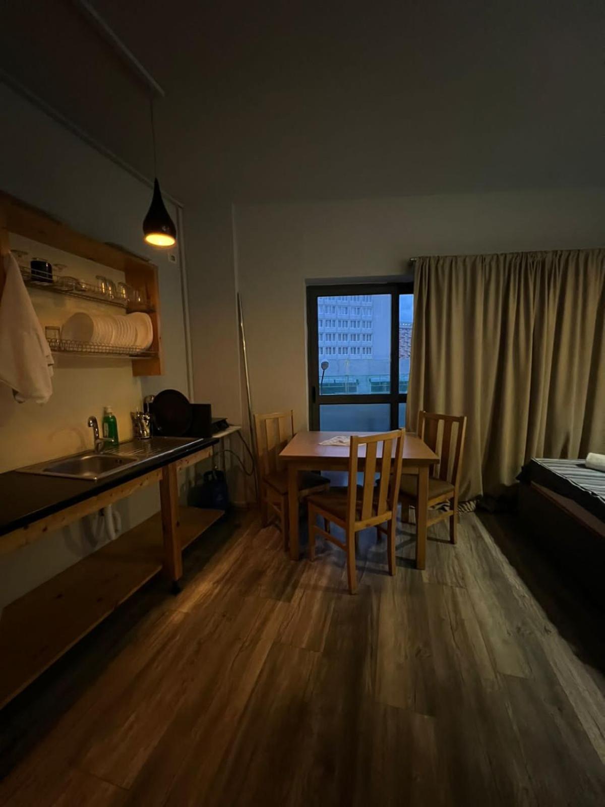 The Rooftop Hostel Σκόδρα Δωμάτιο φωτογραφία